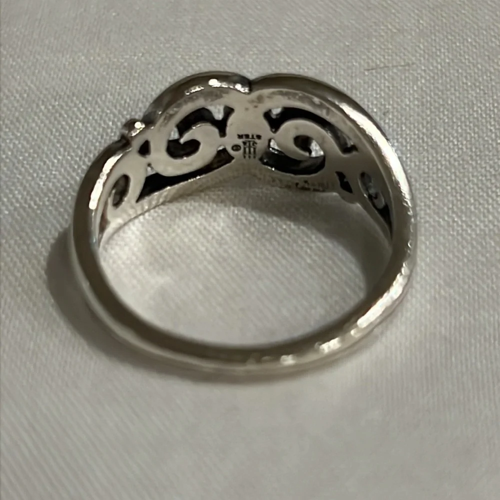 James Avery Retired Swirl Gentle Waves Ring Size 7 Sterling Silver 925